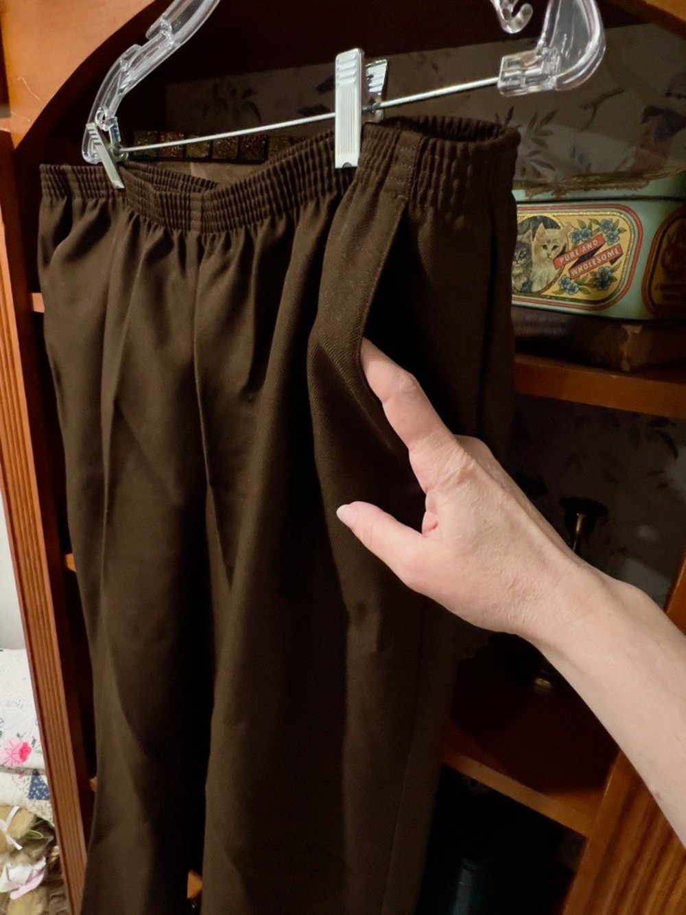 Alfred Dunner Brown Wide-Leg Elastic-Waist Pants - Picture 4 of 7